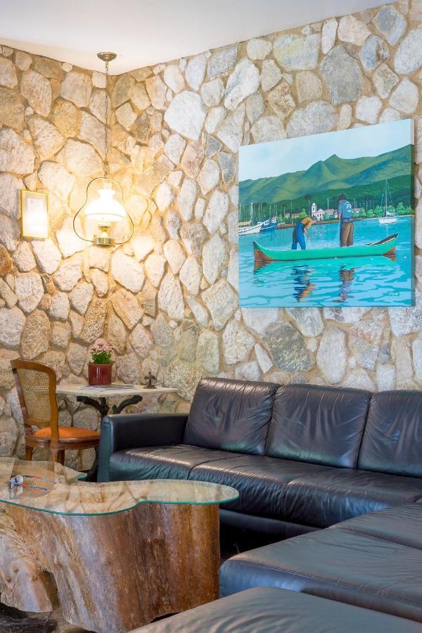 Casa Nostra Boutique Hotel Araquari Eksteriør bilde
